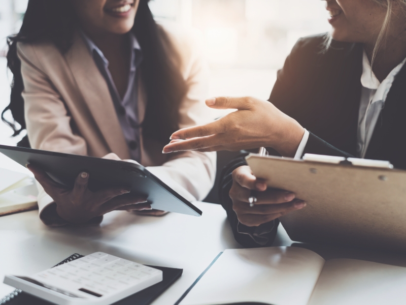 Quản trị viên văn phòng là gì? Mô tả công việc của Quản trị viên văn phòng